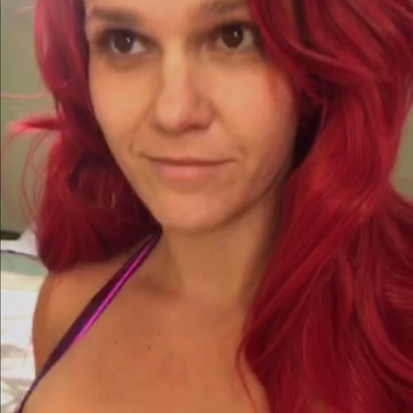 Meet your Posher, Ariel - Picture 1 of 1